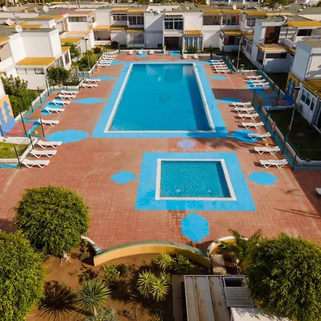 Cozy Bungalow Pool -Wifi & Parking Costa Del Silencio Apartamento Costa Del Silencio